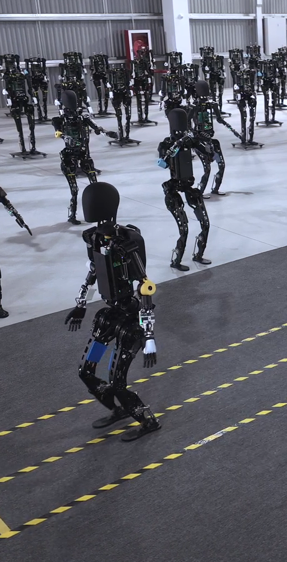 15vip太阳开启通用机器人商用量产